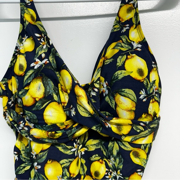 Nip Tuck Multi Fit Cup Lemon Print One Piece Swimsuit Slimming Size 8 Swim Suit - Picture 5 of 12